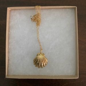 Gold seashell necklace from Hawaii